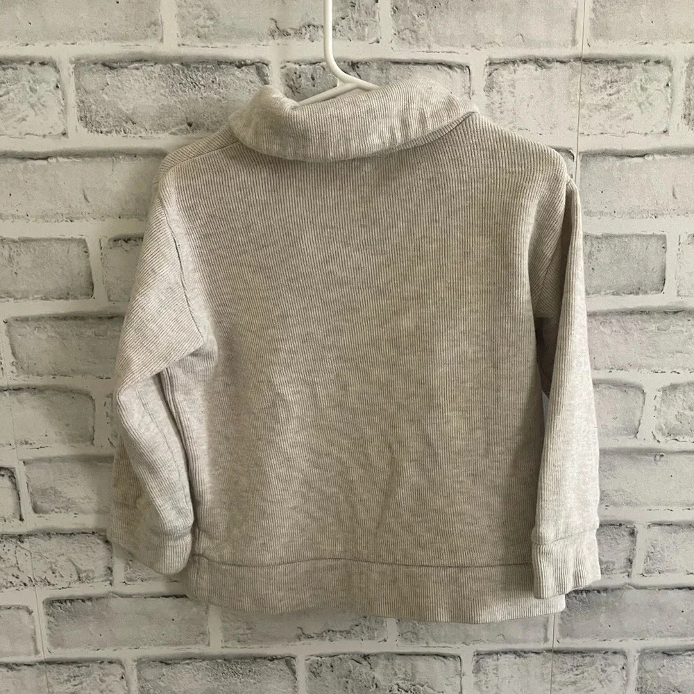 Boy’s GAP cream mock neck sweater size 3